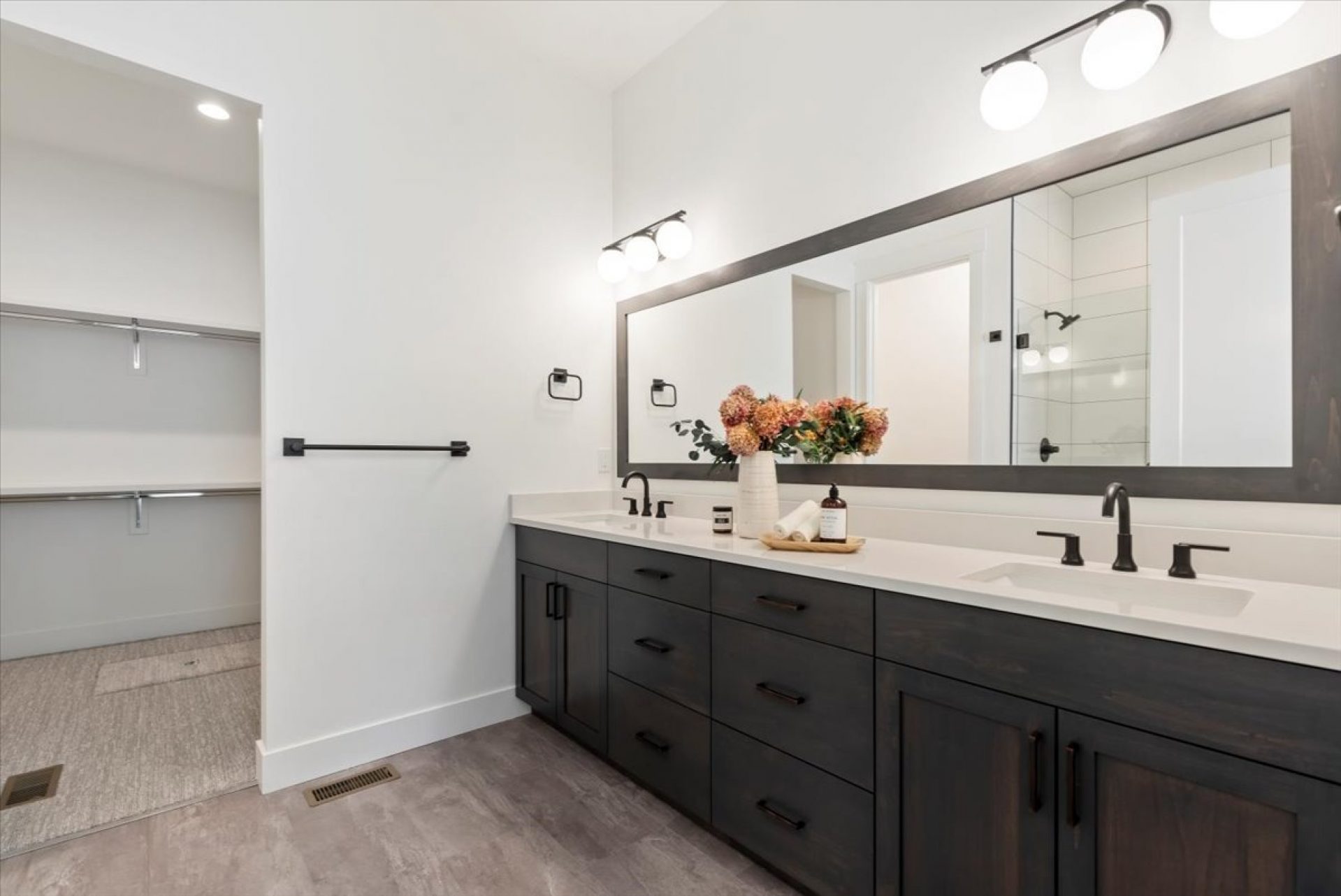 19-019_Bathroom.jpg