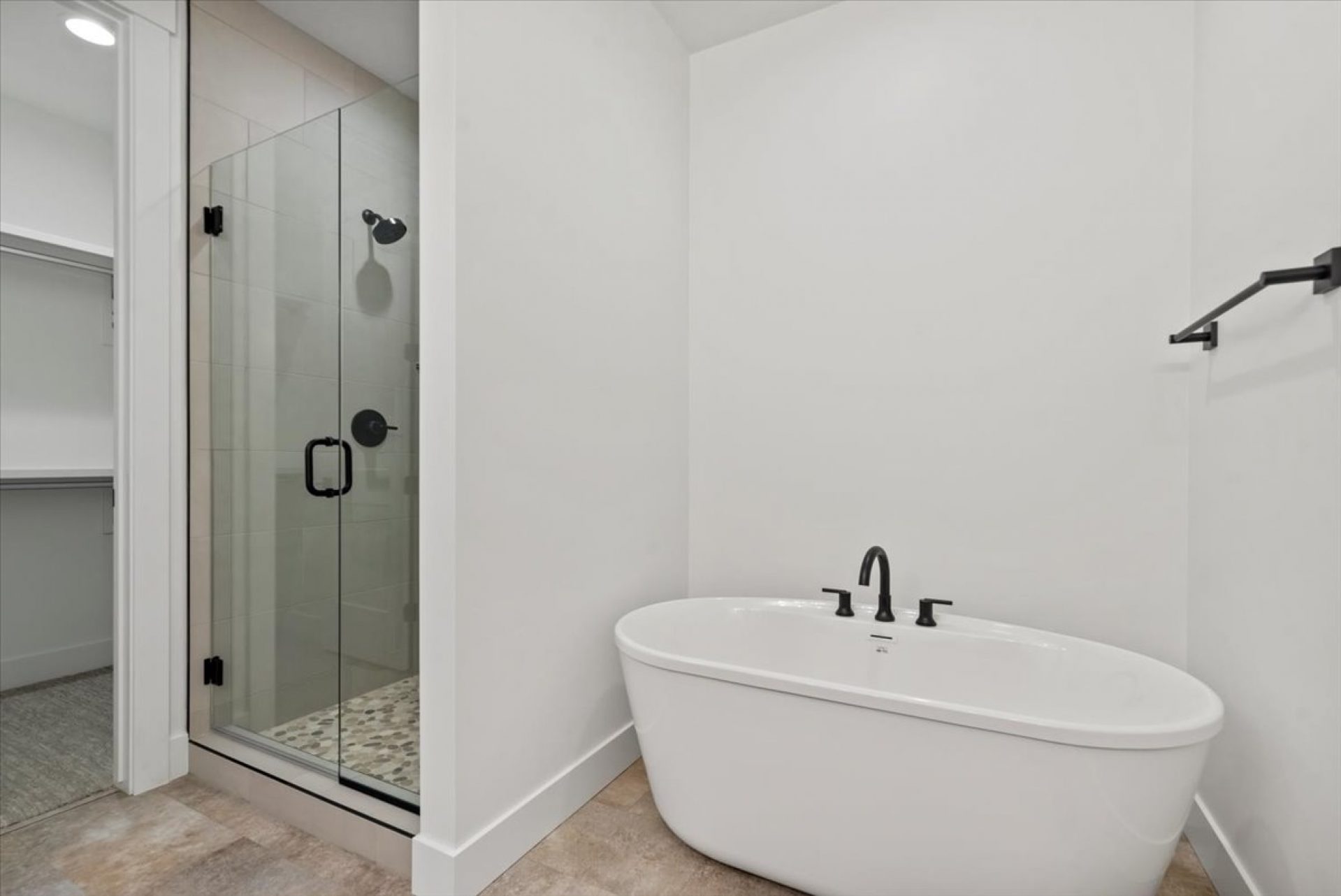 22-022_Bathroom.jpg