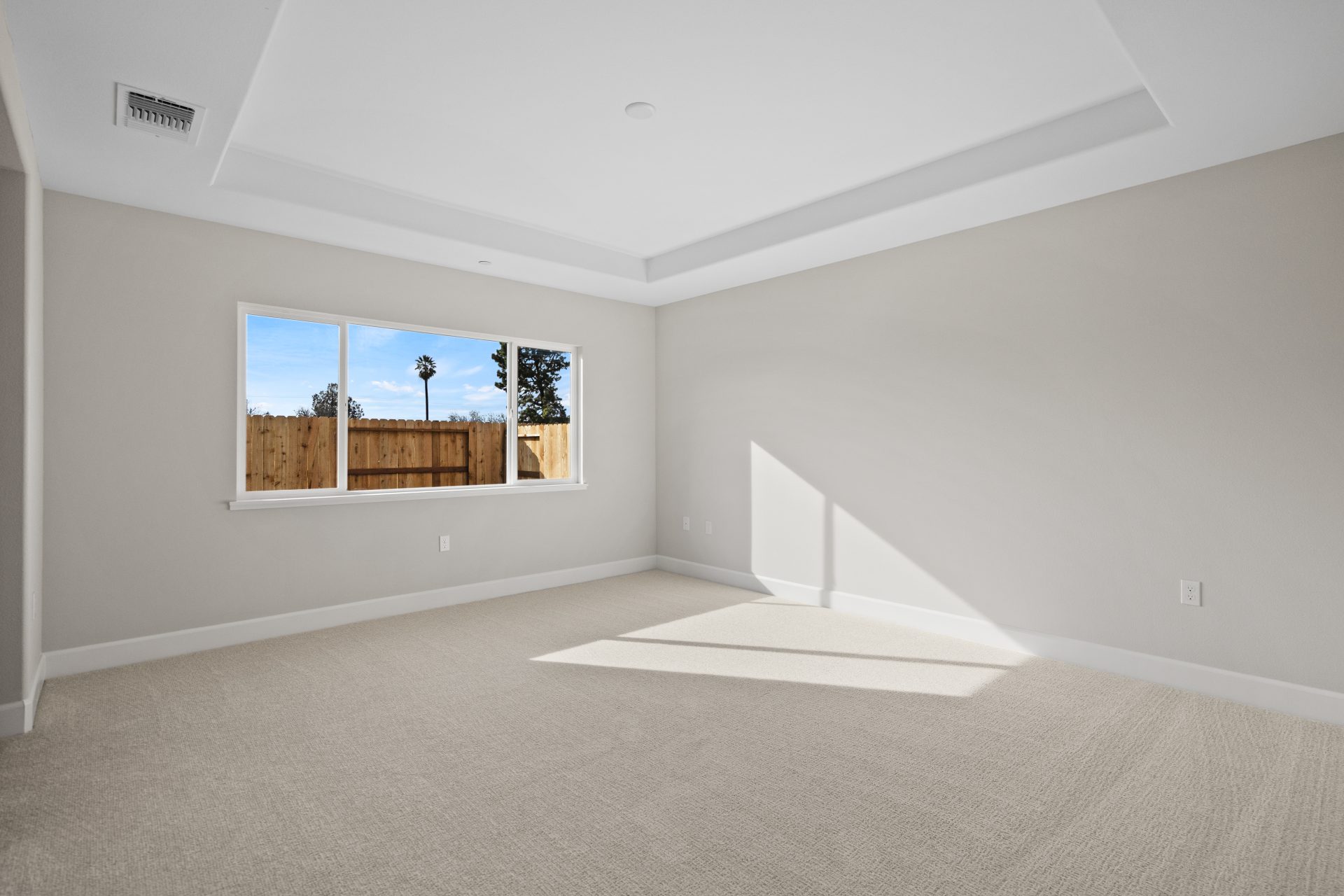11-Real Focus Media - 2645 Wesley Wy-11.jpg