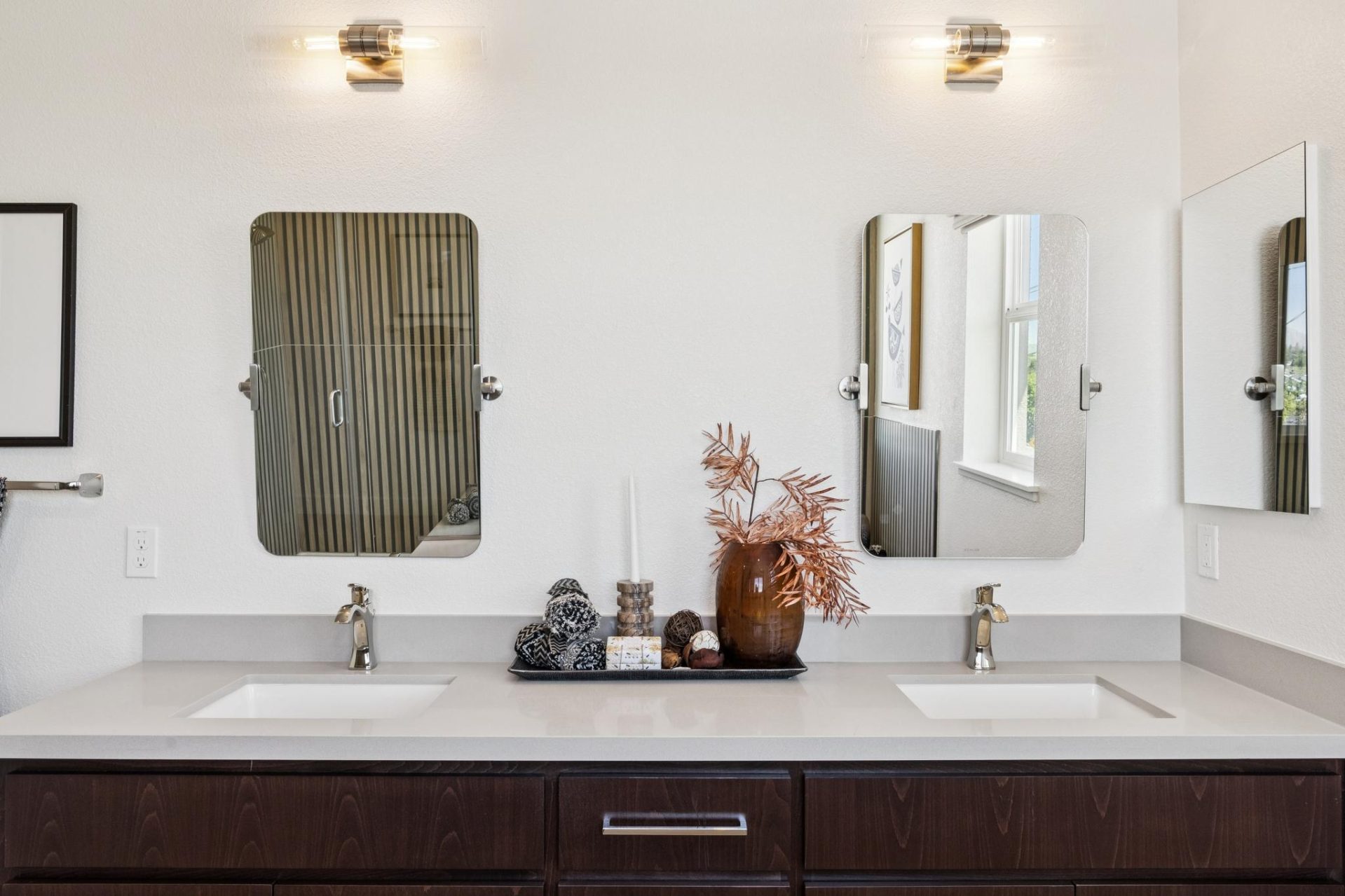 151-697-west-cliff-street.89433.phr.060.web.jpg