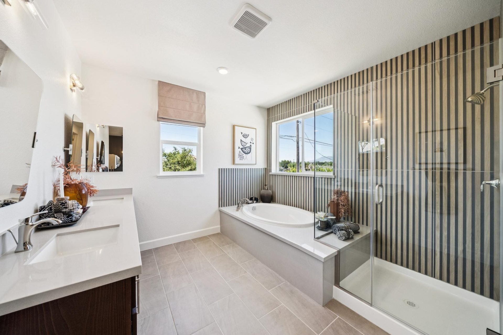 148-697-west-cliff-street.89433.phr.057.web.jpg