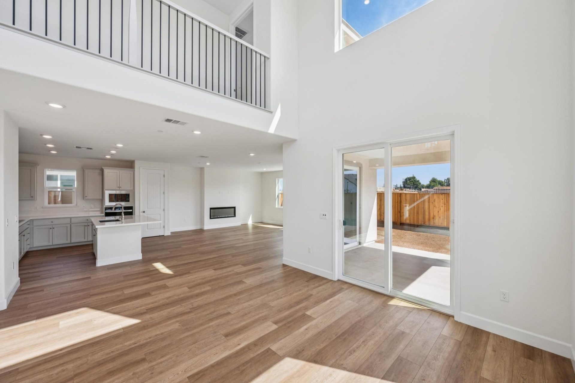 121-296-300-colfax-lane.94997.p5k.044.jpg